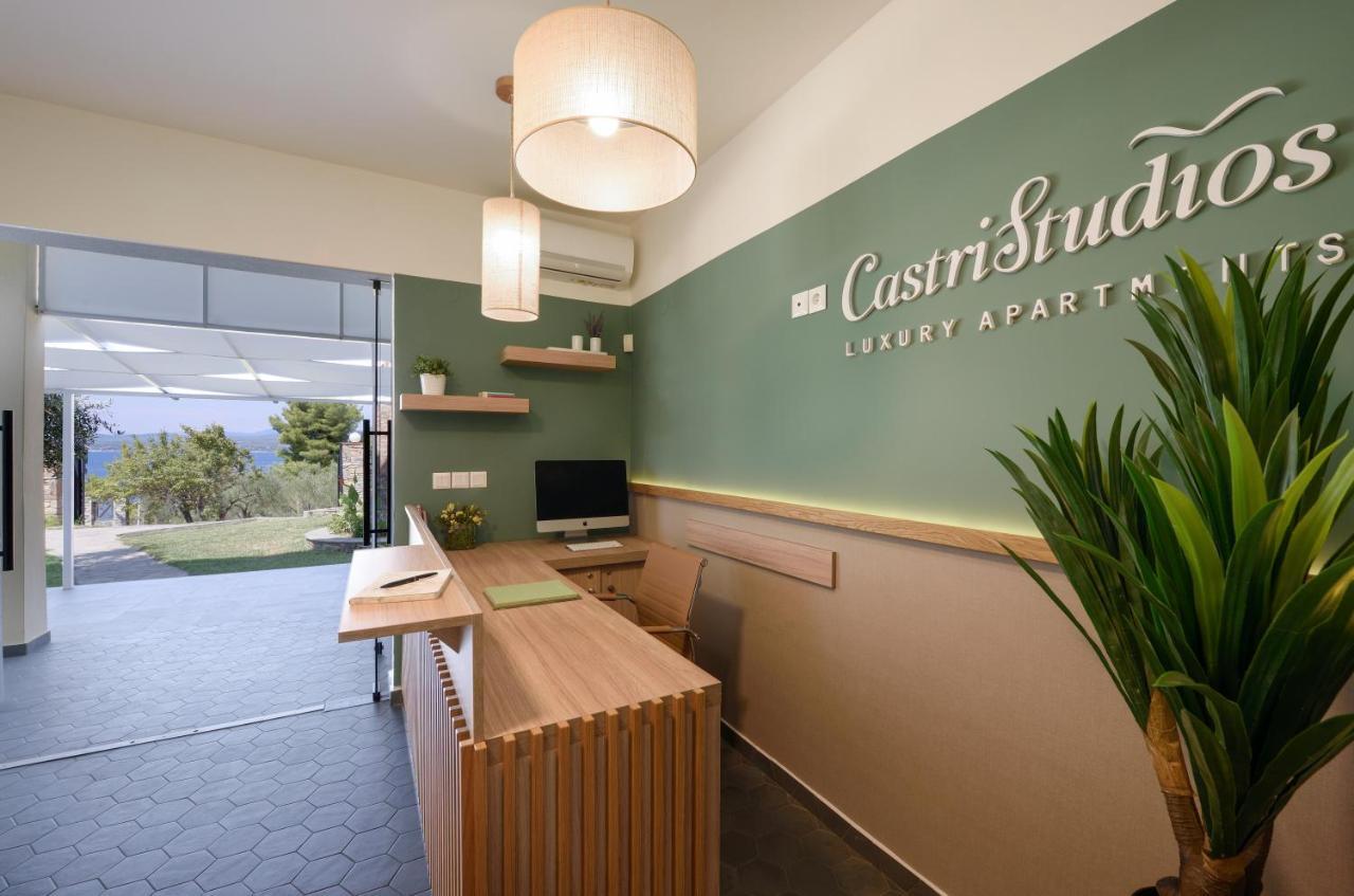 Castristudios ニキティ エクステリア 写真